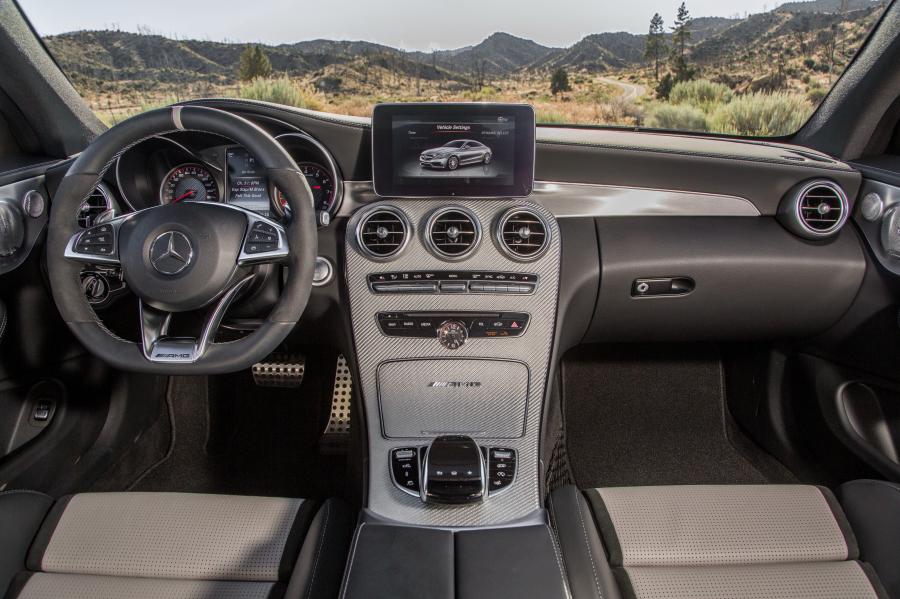 Торпедо Mercedes-AMG C63 S Coupe 2016 года  (NA) (фото 14 из 20)